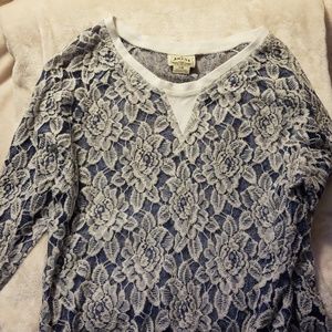 Long Sleeve Lace Shirt